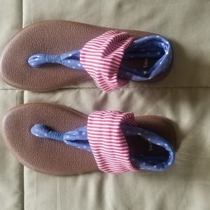 Sanuk sandals